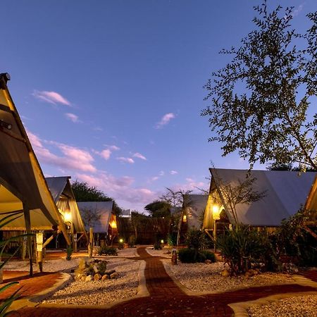 Urban Camp Hotell Windhoek Eksteriør bilde