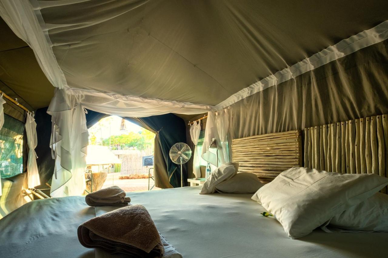 Urban Camp Hotell Windhoek Eksteriør bilde