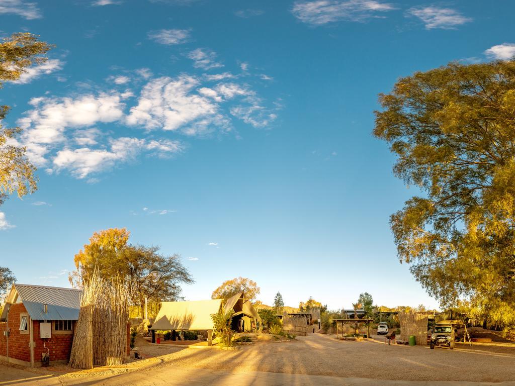 Urban Camp Hotell Windhoek Eksteriør bilde